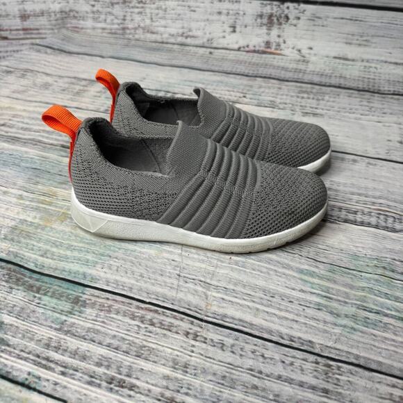 Clarks Cloudsteppers Kids Grey Slip On Sneakers 11.5 - Picture 1 of 4